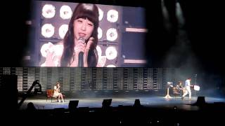 Kangta and Sulli duet at SMTown New York