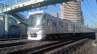 東京メトロ13000系　13118編成　日比谷線直通　普通　中目黒行き