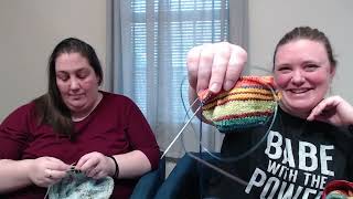 TheKnitGirllls Ep568 - Far Side of Forty