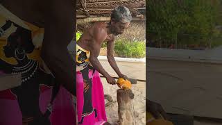 Coconut Cutting Skills in Mumbai, India #mumbai #india