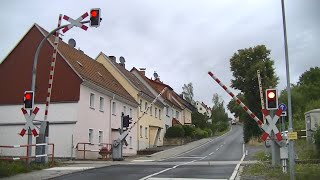 Spoorwegovergang Nossen (D) // Railroad crossing // Bahnübergang