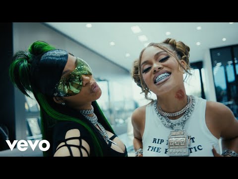 Watch Latto And Cardi B's Put It On Da Floor Again Video | POPSUGAR ...