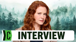 Sarah Drew Brings a Killer Holiday Spirit to Hallmark’s Mistletoe Murders