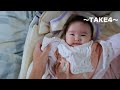 【生後４ヶ月】寝起きの背伸びが可愛い　10連発！！　4months old baby. baby stretch