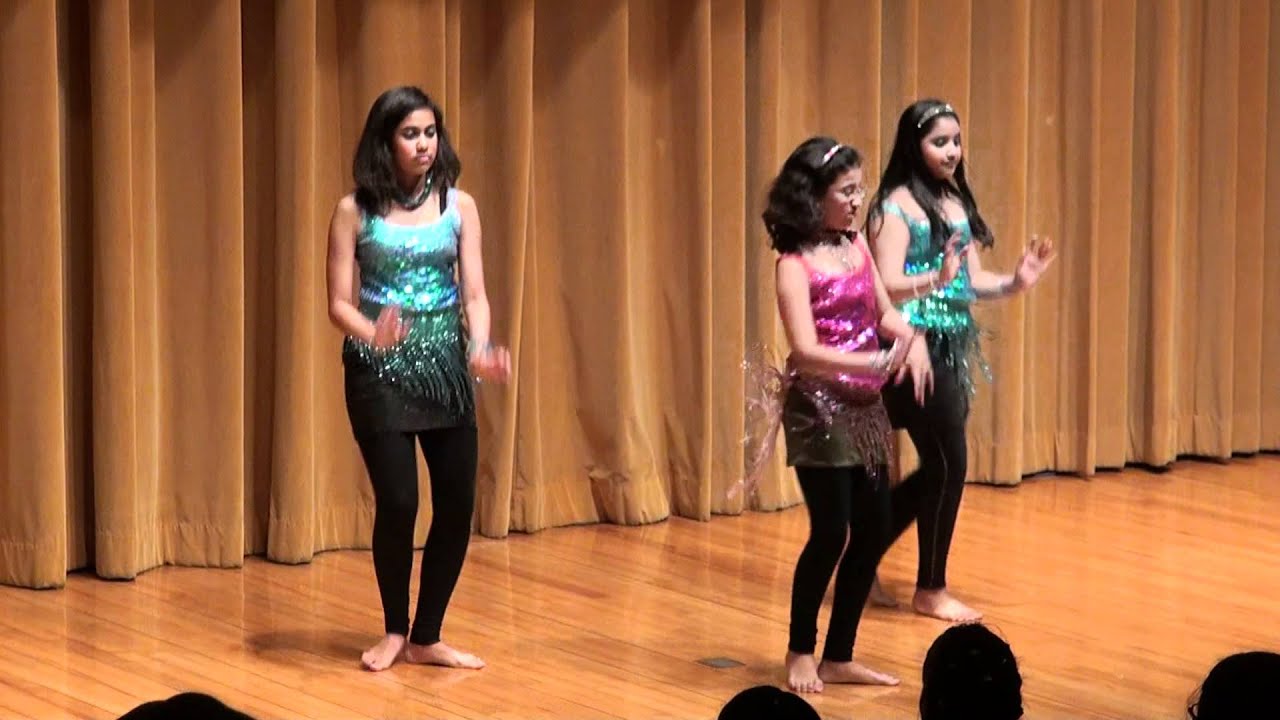 Bollywood Dance Class Hong Kong - YouTube