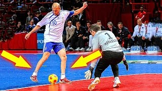Amazing Futsal Skills & Street Football Tricks - Tutorial