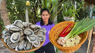 Steam Oysters with Garlic and Yummy Eating