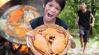 Survival Skills Primitive - Cooking crab and eating delicious ep005