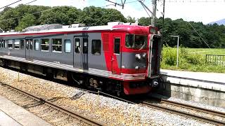 信濃追分115系しなの鉄道色