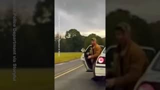 Police stumped by passenger who ran from traffic stop