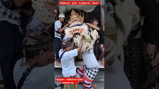 sakralnya tradisi bali #tradisibali #napakpertiwi #mesolah #shortvideo #bali #sakral