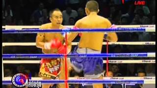 Rotnarong Teded99 vs Kanokrat Sor Tienpo - Lumpinee Stadium 7th December 2012