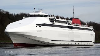 SUPERRUNNER JET II | maiden sailing of new SEAJETS highspeed ferry through the Kiel Canal | 4K-Video