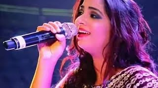 Shreya Ghoshal Singing Live || Agar Tum Mil Jao || Ahemdabad 2017