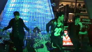 [Fancam]131125 Hunz เชื่อเถอะครับ@Vitamilk TOGO Dancing Tree CTW