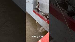 Fishing technique at Koshi Barrage