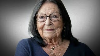 Nana Mouskouri A Maintenant Plus De 90 Ans Et Sa Vie Est Triste