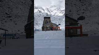 Kedarnath 2025 Heavy snowfall in Kedar Valley #shorts #kedarnath #kedarnathdham #kedarnath2025