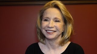 That '70s Show Star Debra Jo Rupp Transforms Into Famed Sex Therapist in Becoming Dr. Ruth