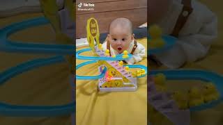 Funny Baby videos 😍😍 | Cute Reaction TikTok #shorts #babyvideos #shortsbaby