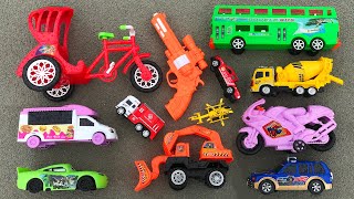 Finding different types toy vehicles in this Sand - Rickshaw, Tour bus, SUV Police car, Helicopter
