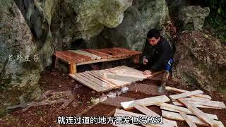 Building a Survival Shelter in a Forest - Camp food from natural herbs