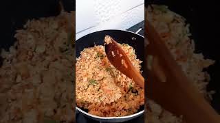 Vegetables and eggs mixed fried rice 🍚ತರಕಾರಿಗಳು ಮತ್ತು ಮೊಟ್ಟೆ ಮಿಶ್ರಿತ ಹುರಿದ  ಅನ್ನ