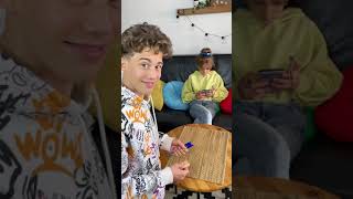 Truco con bolis para desafiar a tus amigos/Mika Sofi / Viral de Tik Tok #shorts