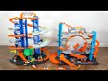 New Hot Wheels City Ultimate Garage VS City Ultimate Garage Escape The Chasing T Rex and Shark