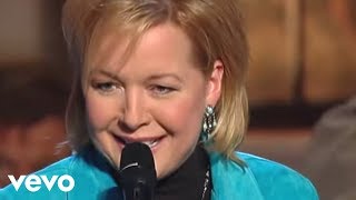 Polly Copsey, Jeff & Sheri Easter - Swing Low, Sweet Chariot (Live)