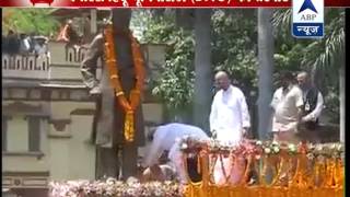 Modi pays tribute to 'Mahamana' Pt. Madan Mohan Malaviya