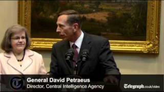 General David Petraeus sworn in as new CIA director