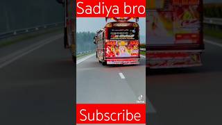 කවුද ආස ඒ පස්සට 😁#1000subscriber #funny #bus #respect #viralvideo