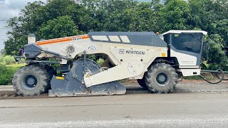 WIRTGEN WR250มิกซ์ปูนซีเมนผงเข้ากับหินคลุกและบดอัดแน่นด้วยรถบดHAMMอีก2คัน EP.1259