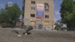 Bakhmut residents endure further Russian shelling