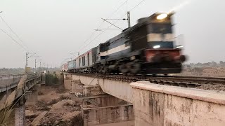 Fast, Furious \u0026 Dazzling: Jaipur Delhi Double Decker Train