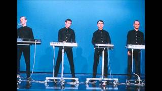 Kraftwerk - Live at The Docks, Hamburg 11/02/1991 [HQ]