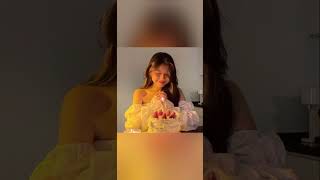 Poses with Birthday cake|| cute pose's for girls pic, Instagram poses#shorts