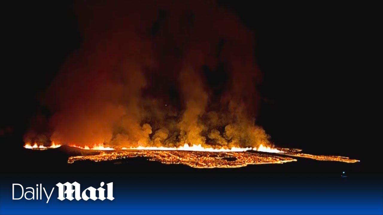 Live Volcano Erupts In Southwest Iceland Youtube