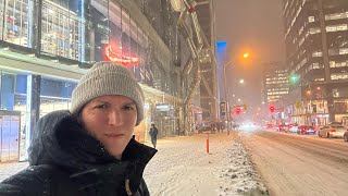 Toronto LIVE:  The BIG Snowstorm Begins.... in 4K!