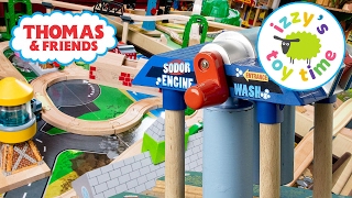 Cars and Trains  | Thomas and Friends Thomas Train with Sodor Wash Down with Brio KidKraft