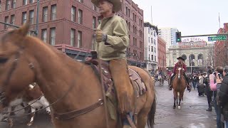 Snow forces 1-hour delay for National Western Stock Show Parade