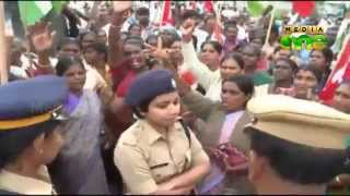 Clash at Munnar women estate workers strike