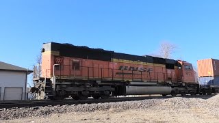 MACe DPU on BNSF 5512 in Coal City, iL 3/11/21