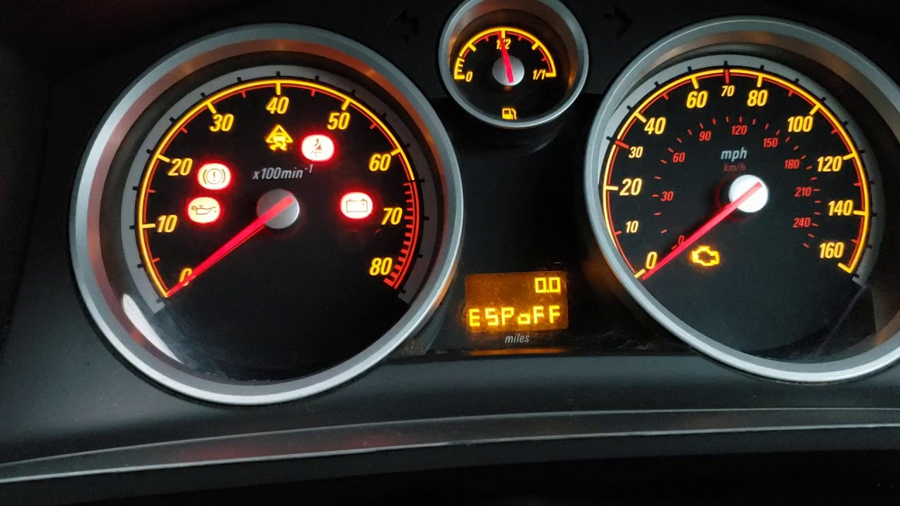 Vauxhall Zafira B Traction Control Light Turn Off And On - YouTube