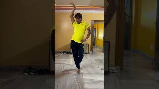 Aaja Nachle | Dance Video | Madhuri Dixit | Sunidhi Chauhan | Aaja Nachle #shortvideo #shorts