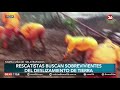 rescatistas buscan sobrevivientes del deslizamiento de tierra en india