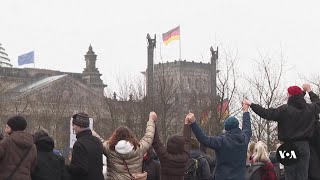 Germany Mulls Ban on Far-Right Party as Meeting Evokes Nazi Memories | VOANews