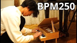 Speed up "Flight of the Bumblebee" on Toy piano