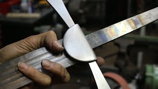 Forging a pattern welded knightly sword, part 6 making a Damascus rain-guard.